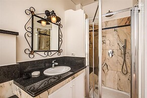 Villa Rococo - Luxury Period Villa With Pool and sea Views