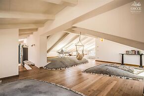 Villa Rococo - Luxury Period Villa With Pool and sea Views