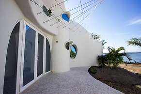 Villa Ocean Retreat in Placencia Village