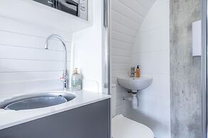 Woody's - 1 Bedroom Pod - Cold Inn