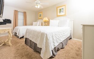 Phoenix Vi 6608 3 Bedroom Condo by Redawning