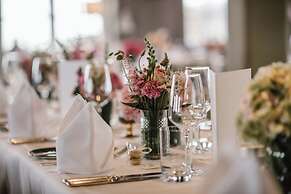 Crowne Plaza Madrid - Centre Retiro by IHG