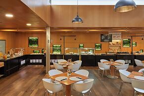 Crowne Plaza Madrid - Centre Retiro by IHG