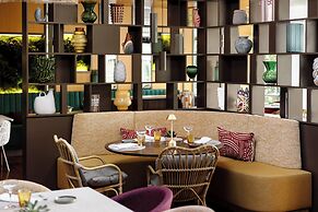 Crowne Plaza Madrid - Centre Retiro by IHG