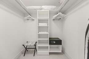 Luxury Beachfront Condo