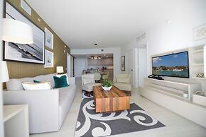 Luxury Beachfront Condo