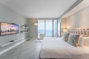 Luxury Beachfront Condo