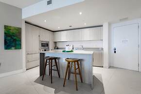 Luxury Beachfront Condo