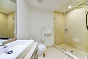 Luxury Beachfront Condo