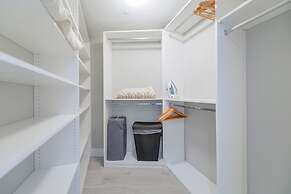 Luxury Beachfront Condo