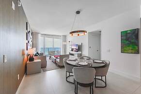Luxury Beachfront Condo