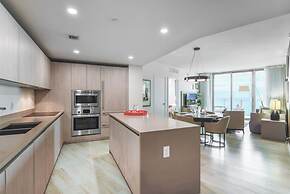 Luxury Beachfront Condo