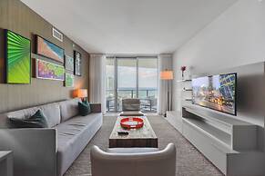 Luxury Beachfront Condo
