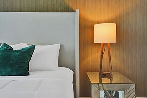 Luxury Beachfront Condo