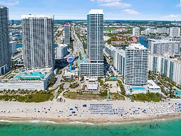 Luxury Beachfront Condo