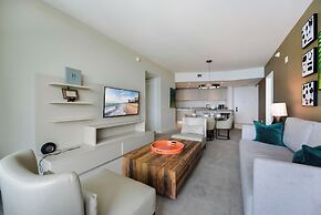 Luxury Beachfront Condo