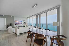 Luxury Beachfront Condo