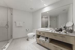 Luxury Beachfront Condo