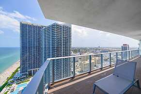 Luxury Beachfront Condo