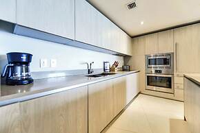 Luxury Beachfront Condo