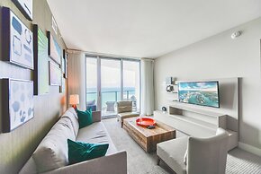 Luxury Beachfront Condo