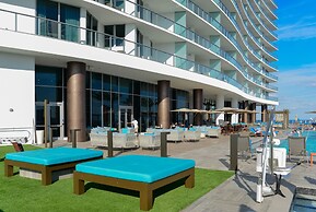 Luxury Beachfront Condo