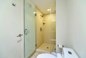 Luxury Beachfront Condo