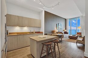 Luxury Beachfront Condo