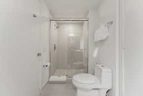 Luxury Beachfront Condo