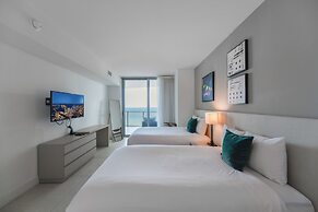 Luxury Beachfront Condo