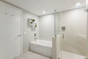 Luxury Beachfront Condo