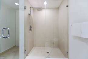 Luxury Beachfront Condo