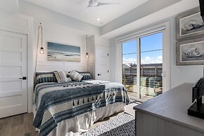 Sizzling Summer Rates at Surf Side Beach House  GULF VIEWS Elevator (B