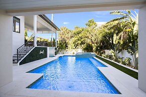 Sizzling Summer Rates at Surf Side Beach House  GULF VIEWS Elevator (B