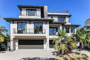 Sizzling Summer Rates at Surf Side Beach House  GULF VIEWS Elevator (B