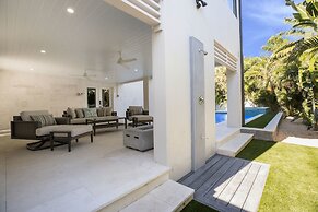 Sizzling Summer Rates at Surf Side Beach House  GULF VIEWS Elevator (B