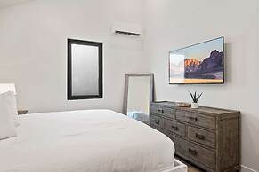 The Sand Hollow Retreat #h8 7 Bedroom Home