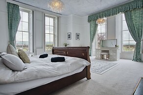 Rumwell Park - 8 Bedroom Manor House- Taunton