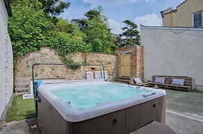 Rumwell Park - 8 Bedroom Manor House- Taunton