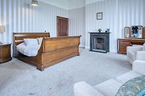 Rumwell Park - 8 Bedroom Manor House- Taunton