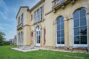 Rumwell Park - 8 Bedroom Manor House- Taunton