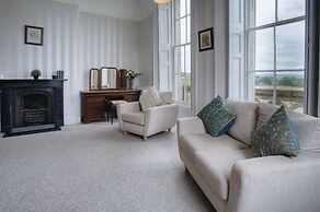 Rumwell Park - 8 Bedroom Manor House- Taunton