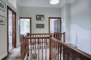 Rumwell Park - 8 Bedroom Manor House- Taunton