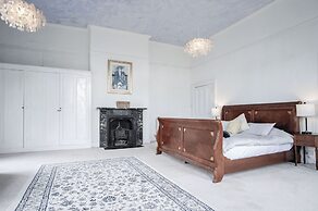 Rumwell Park - 8 Bedroom Manor House- Taunton