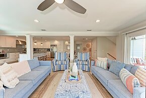 Chasing Sunsets managed by Beach Retreats