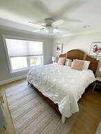 Chasing Sunsets managed by Beach Retreats