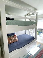 Chasing Sunsets managed by Beach Retreats