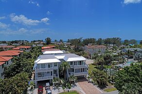 Paradise Found managed by Beach Retreats