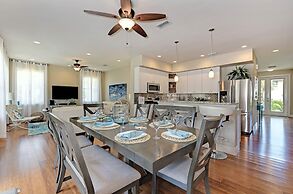 Paradise Found managed by Beach Retreats