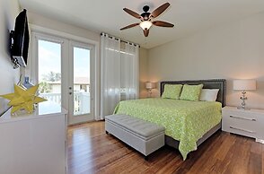 Paradise Found managed by Beach Retreats